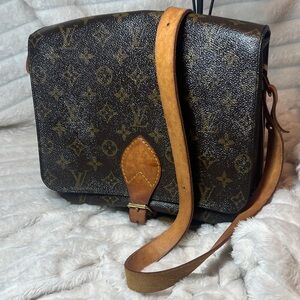 ✨ Vintage LV Beauty — Cartouchiere MM Crossbody ✨